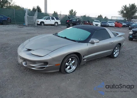 2001 Pontiac Firebird Trans Am from USA, damaged, VIN 2G2FV22G412147962